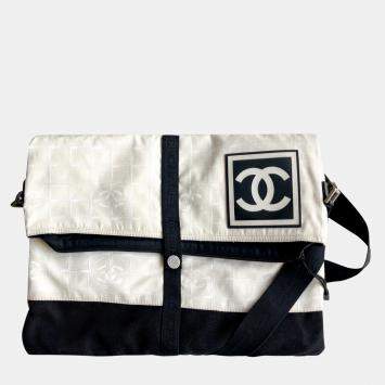 Pre Owned Chanel Vintage Canvas Messenger Bag