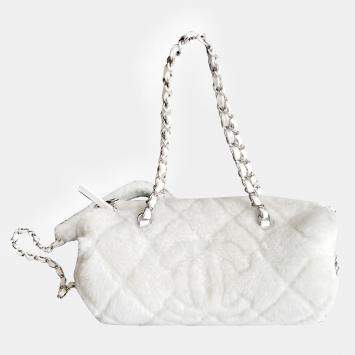 Chanel White Shearling Ski Collection Bucket Bag