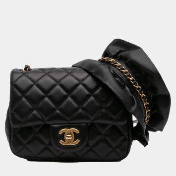 Pre Owned Chanel Black Mini Square Lambskin Romance Single Flap