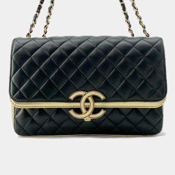 Pre Owned Chanel Black/Gold Lambskin Paris-New York CC Chic Chain Shoulder Bag 