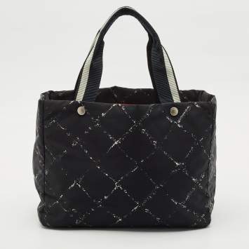 Pre Owned Chanel Black Quilted Print Nylon Travel Ligne Tote