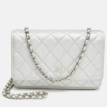 Pre Owned Chanel Silver Quilted Leather CC Wallet On Chain