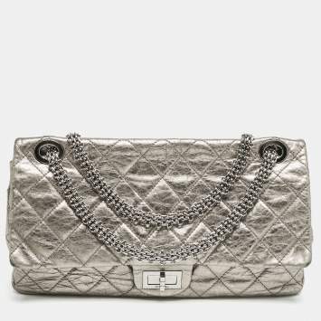 Pre Owned Chanel Metallic Quilted Aged Leather 228 Reissue 2.55 Flap Bag