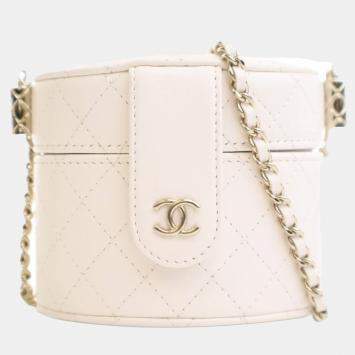 Chanel White Mini Quilted Lambskin CC Allure Vanity Case