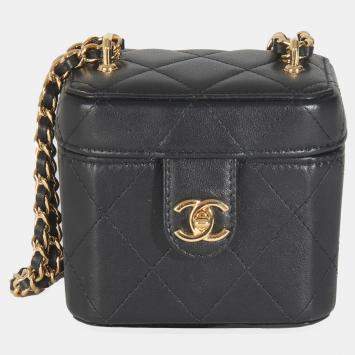 Chanel Black Quilted Lambskin Vanity Clutch With Chain