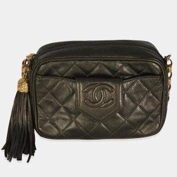 Pre Owned Chanel Vintage Metallic Green Quilted Lambskin Tassel Camera Bag