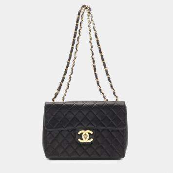 Pre Owned Chanel Black Lambskin Flap Shoulder Bag