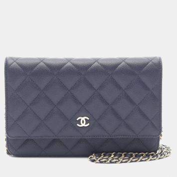 Pre Owned Chanel Navy Leather Classic Wallet on Chain