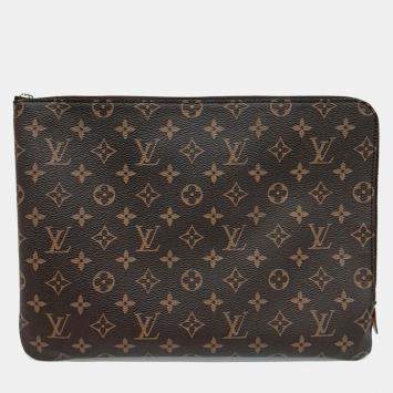 Chanel Black Leather Lambskin Boy Medium Bag