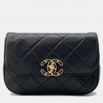 Chanel 19 Black Leather Waist Bag 