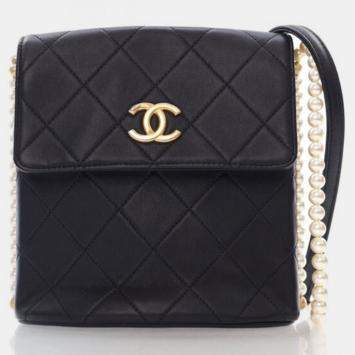 Chanel Small Black Calfskin About Pearls Hobo