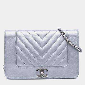 Chanel Silver Chevron Quilted Metallic Lambskin Mademoiselle Wallet On Chain