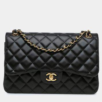 Chanel Black Jumbo Classic Lambskin Double Flap