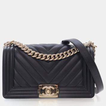 Pre Owned Chanel Boy Medium Black Calfskin Chevron Flap Bag