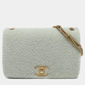 Pre Owned Chanel Grey Quilted Shearling Chain Flap