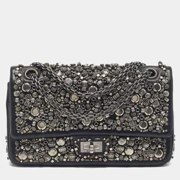 Pre Owned Chanel Black Leather Paris-Bombay Collection 225 Reissue 2.55 Flap Bag