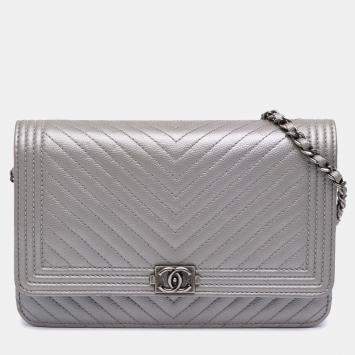 Chanel Silver Chevron Metallic Caviar Boy Wallet On Chain