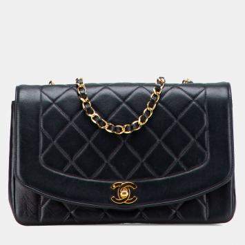 Pre Owned Chanel Black Medium Lambskin Diana Flap Blag