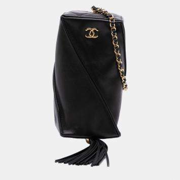 Pre Owned Chanel Black CC Lambskin Tassel Clutch with Chain
