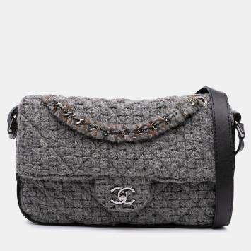 Pre Owned Chanel Black/Grey Quilted Wool and Calfskin Single Flap Bag