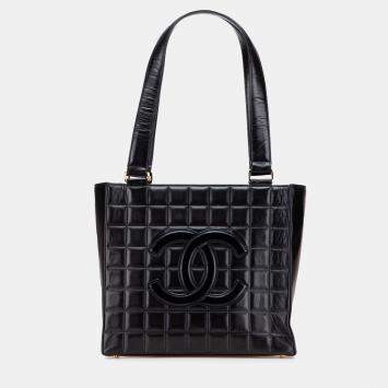 Pre Owned Chanel Black CC Chocolate Bar Lambskin Tote