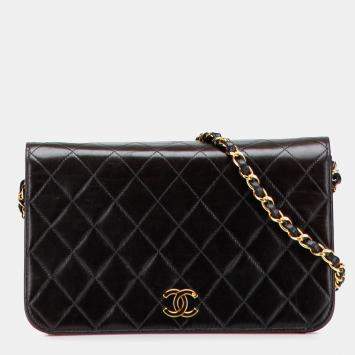 Pre Owned Chanel Black CC Quilted Lambskin Full Single Flap