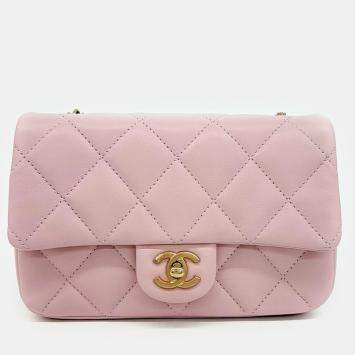 Pre Owned Chanel Pink Leather Lambskin Heart Chain New Mini bag