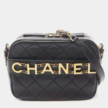 Pre Owned Chanel Matelasse Logo Camera Bag