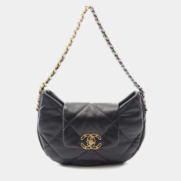 مملوكة مسبقًا Chanel 19 Matelasse Hobo Shoulder Bag  Lamb Leather Black Cc