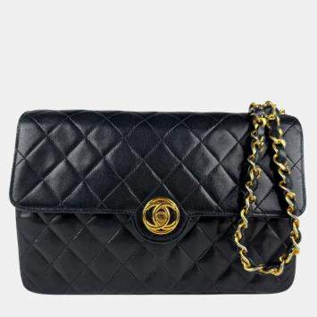 Pre Owned Chanel Black Lambskin Leather Shoulder Bag
