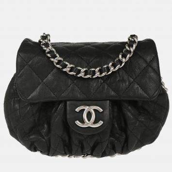 Pre Owned Chanel Chain Around Black Leather Shoulder Bag