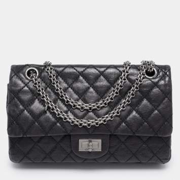 Pre Owned Chanel Black Quilted Leather Reissue 2.55 Classic 225 Flap Bag