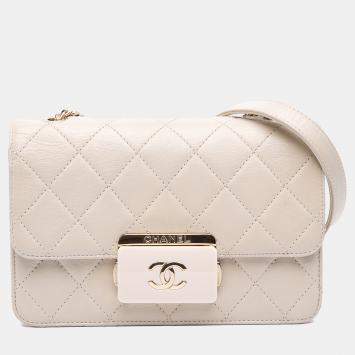 Pre Owned Chanel White Mini Lambskin Beauty Lock Flap
