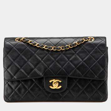 Pre Owned Medium Classic Lambskin Double Flap