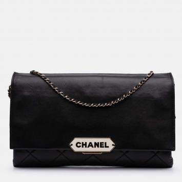 Pre Owned Chanel Black Quilted Lambskin Retro Label Shoulder Bag