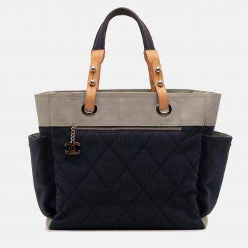 Pre Owned Chanel Beige Navy Blue Large Bicolor Quilted Canvas Paris Biarritz Tote