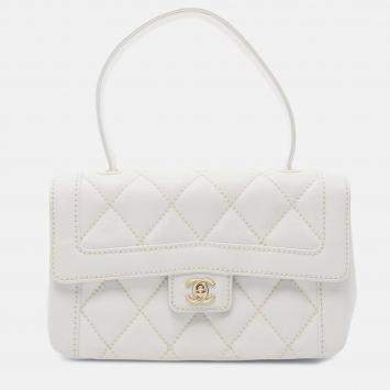Pre Owned Chanel White Quilted Calfskin Wild Stitch Flap