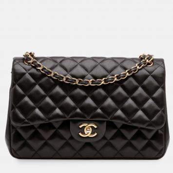 Pre Owned Chanel Classic Double Flap Jumbo Black Lambskin Shoulder Bag
