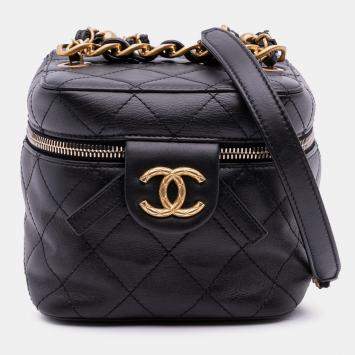 Pre Owned Chanel Black Small CC Quilted Calfskin Vanity Case with Chain