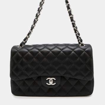 Pre Owned Chanel Classic Double Flap Black Lambskin Shoulder Bag