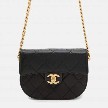 Pre Owned Chanel Matelasse Chain Shoulder Bag Black Lambskin