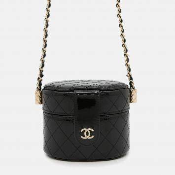 Pre Owned Chanel Mini Vanity Black Patent Leather Shoulder Bag