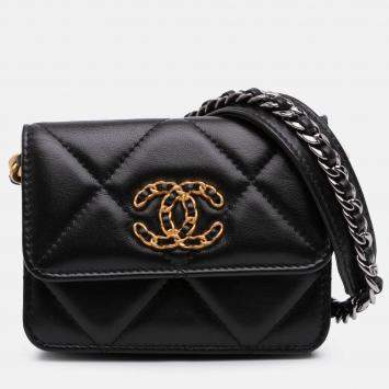 Pre Owned Chanel Black Lambskin 19 Flap Coin Purse With Chain
