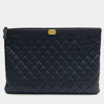 مملوكة مسبقًا Chanel Black Caviar Large Chanel Boy Clutch 