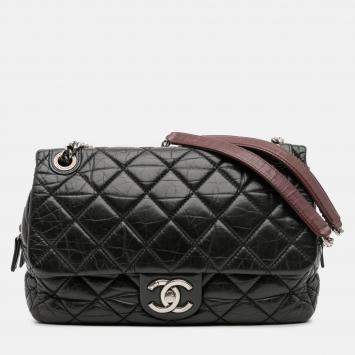 Pre Owned Chanel Black Jumbo Quilted Aged Calfskin Portobello Flap
