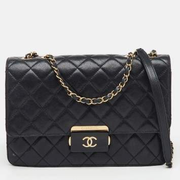 Pre Owned Chanel Black Quilted Leather Beauty Lock Flap Bag