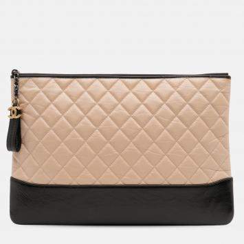 Pre Owned Chanel Beige Large Aged Calfskin Gabrielle O Case Clutch
