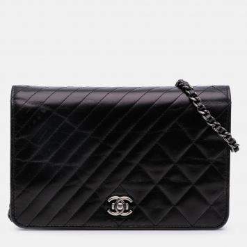 Pre Owned Chanel Black Lambskin Coco Boy Wallet On Chain