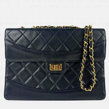 Pre Owned Chanel Shoulder Bag Lambskin Black