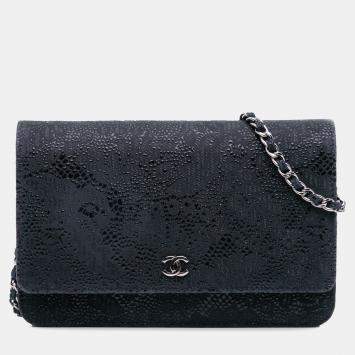 Pre Owned Chanel Navy Blue Lace Overlay Goatskin Wallet On Chain